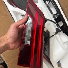 lexus is300h taillights