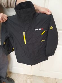 Ski/Snowboarding childs jacket. Brand New. 'Animal'. XS