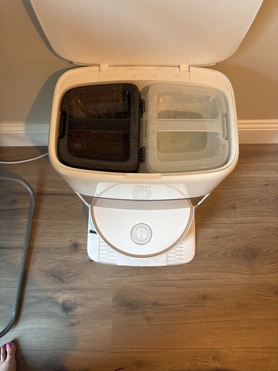 Robot vacuum/mop: Mova V50 Ultra Complete