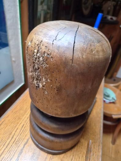 Antique Hat stretcher