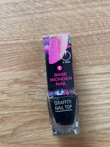 Isa Dora Graffiti Nail Top