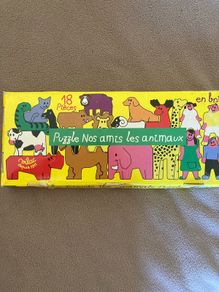 Wooden Zoo Animals .