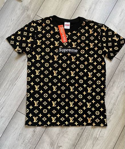 tshirt unisex size S