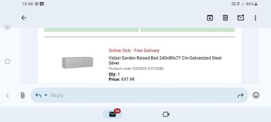 Raised garden bed