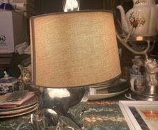 Rabbit shaped lamp