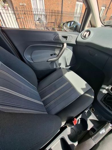 2010 Ford Fiesta