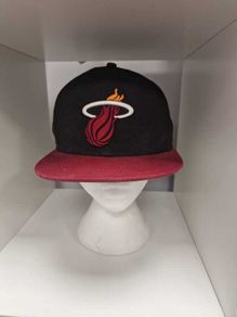 New Era Miami Heat Cap (Size 7 5/8)