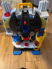 Batman Tower