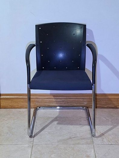 TENSA Cantilever Meeting Room Chair