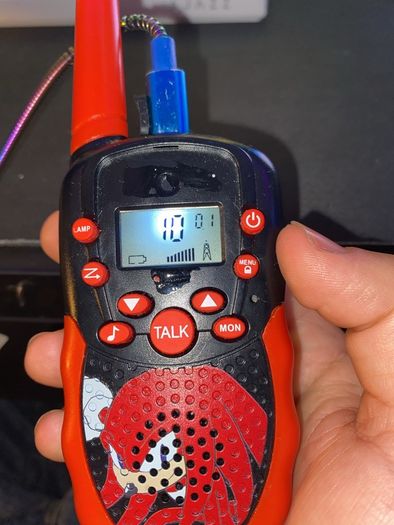 Sonic & knuckles walkie talkies