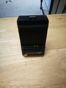 Universal Battery Charger with Usb Port
