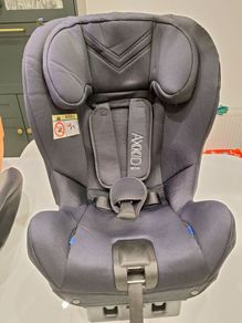 Axkid car seat