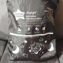 Tommee Tippee Sleeptight Portable Blackout Blind - Large