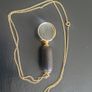 Stunning vintage mini magnifying glass necklace  - gold Image 5