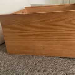 Wooden wine box