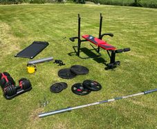 Gym Equipment/Weights