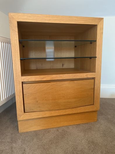 Solid Oak side table - stand