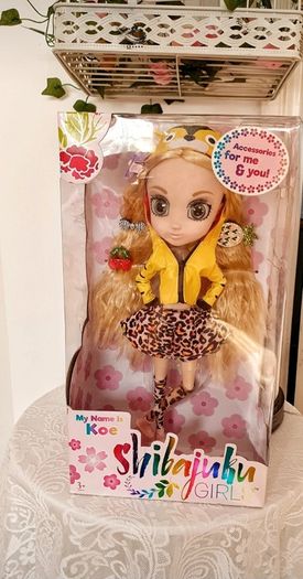 Shibajuku Girls "Koe" 13 Inch Fashion Doll Brand New In Box