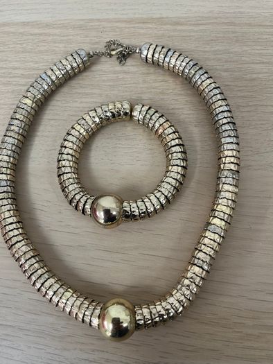 Necklace & Bracelet