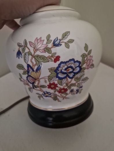 Tara lamp base