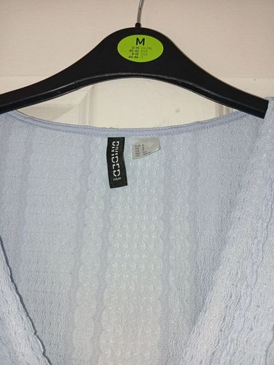 divided crop top
