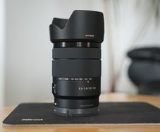 Sony 18 135mm E mount APS C