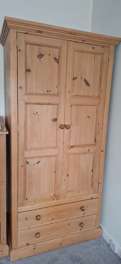 wardrobe