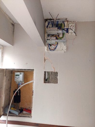 QC Electrician - Domestic / Commercial - Installation / Maintenance