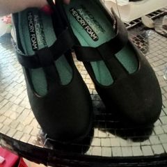 Skechers girls shoes