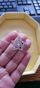Swarovski Crystal Star Stella Bracelet Middle Stone Moves