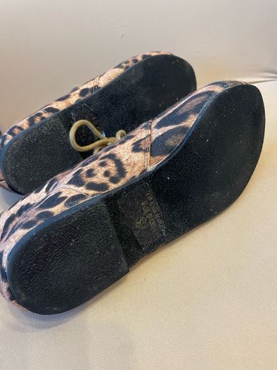 Leopardskin ankle boots