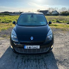2011 Renault Grand Scenic