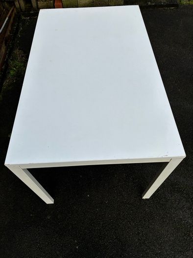Kitchen table and 4 chairs