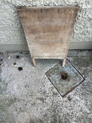 Antique glass wash board