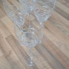 Tipperary Crystal 4 Wine Glasses