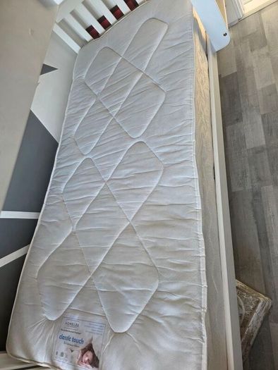 kids bunk bed