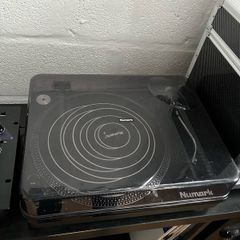 Numark tt100 direct drive turntables