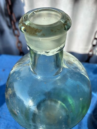 2 19th century chemists bottles
