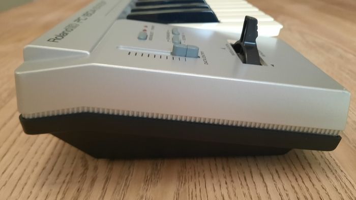 Roland PC-180A MIDI Keyboard Controller