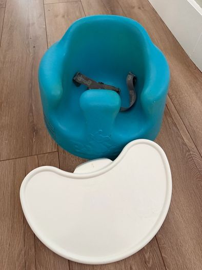 baby seat- bumbo