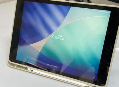 iPad 9th gen 64GB