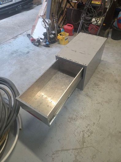 van drawers zevim 460mm wide 760 deep each drawer is 210mm high