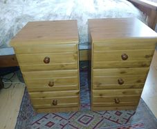 Pair of bedside lockers