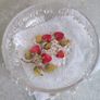 SMALL Vintage Italian glass STRAWBERRY fruit bowl, textured glass fruit bowl. Image 5