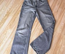 Zara Mid Rise Straight Leg Jeans, Grey Jeans / Size 10