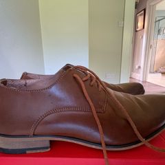 Brown leather mens shoes