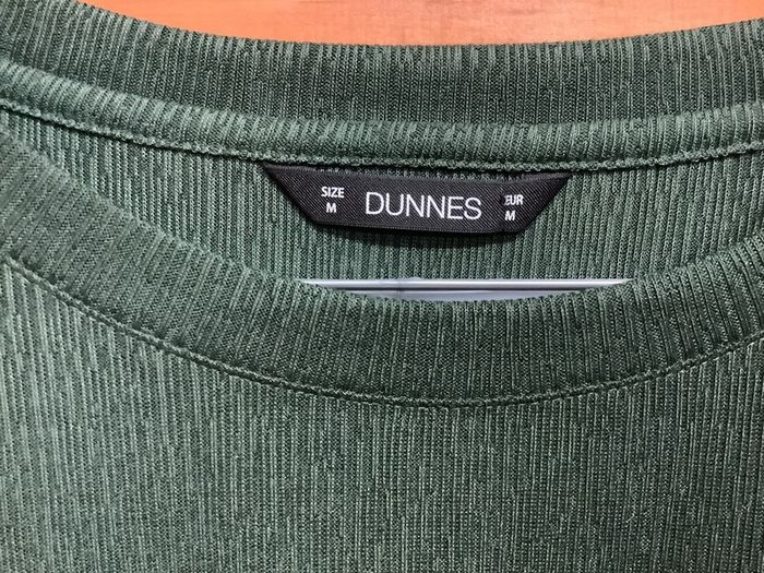Top long line fine knit size Medium