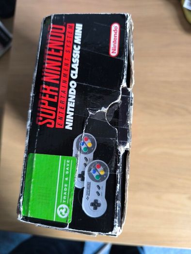 Nintendo SNES Mini Classic with 200 games