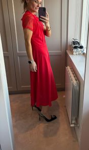 Red party dress