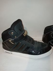 Adidas unisex AdiRise 2 size uk 5.5